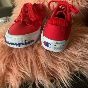 champion fringe low top sneaker
